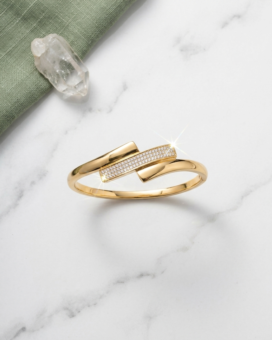 Ebon Curve Bracelet