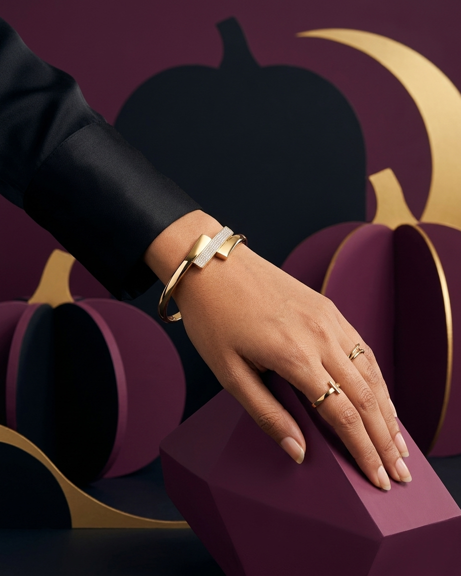 Ebon Curve Bracelet