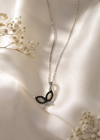 Nyra Pendant
