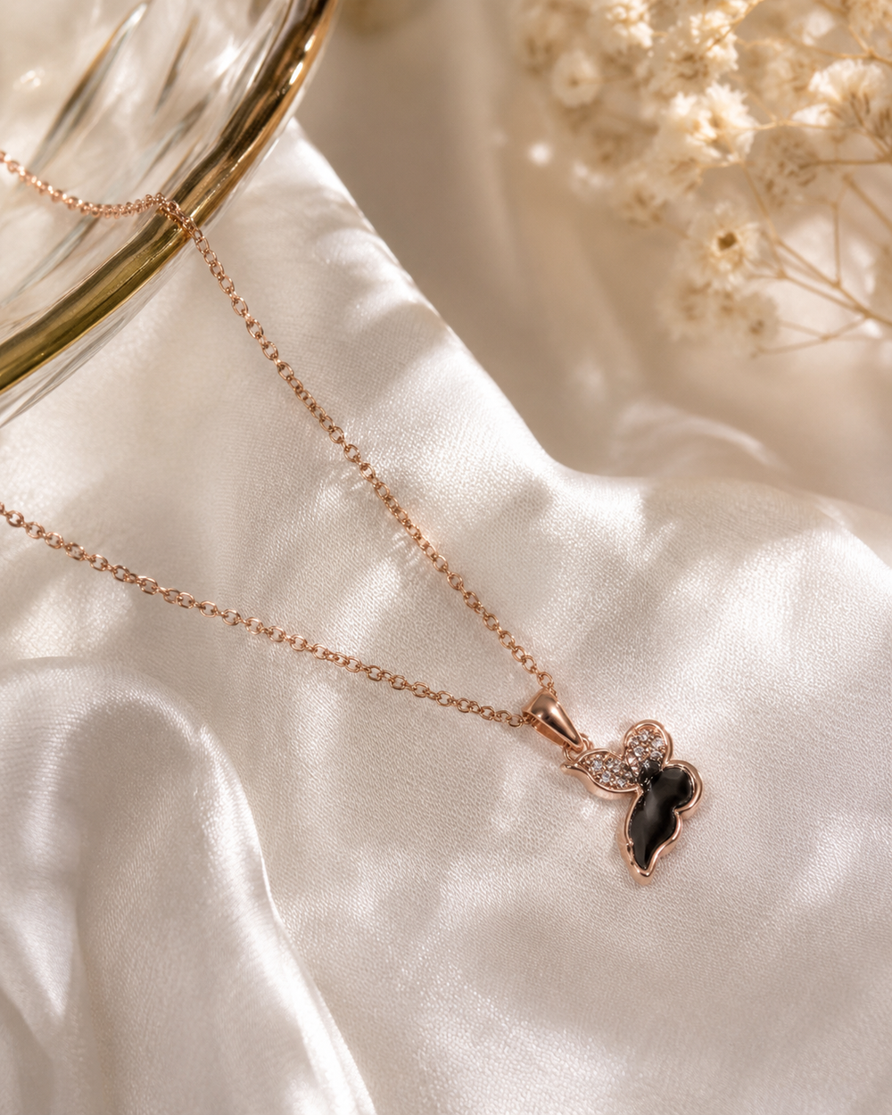 Crystal Noir Pendant