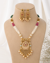 Pearl Noor Set