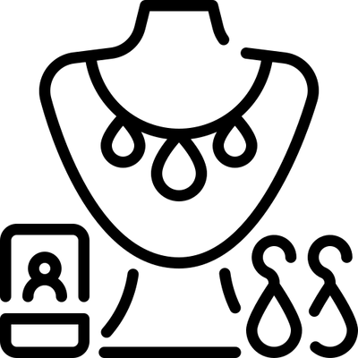 Black line drawing of a necklace on a mannequin with a price tag and measurements.